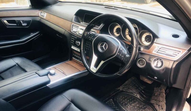 Mercedes Benz E-250 D full