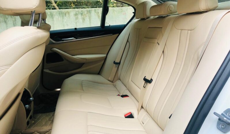 BMW 520D Luxury Line full