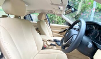 BMW 320 D Sport full