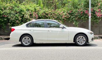 BMW 320 D Sport full