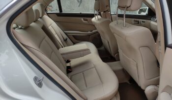 MERCEDES-BENZ E 200 full