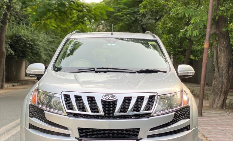 MAHINDRA XUV 500 full