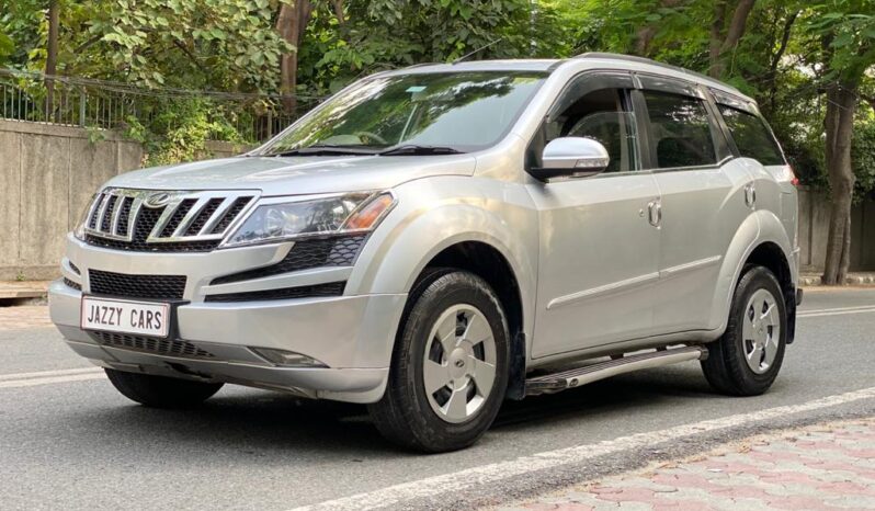 MAHINDRA XUV 500 full