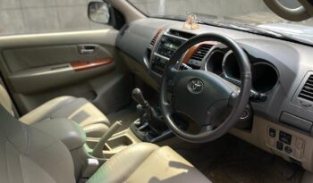 TOYOTA FORTUNER 4X4 full