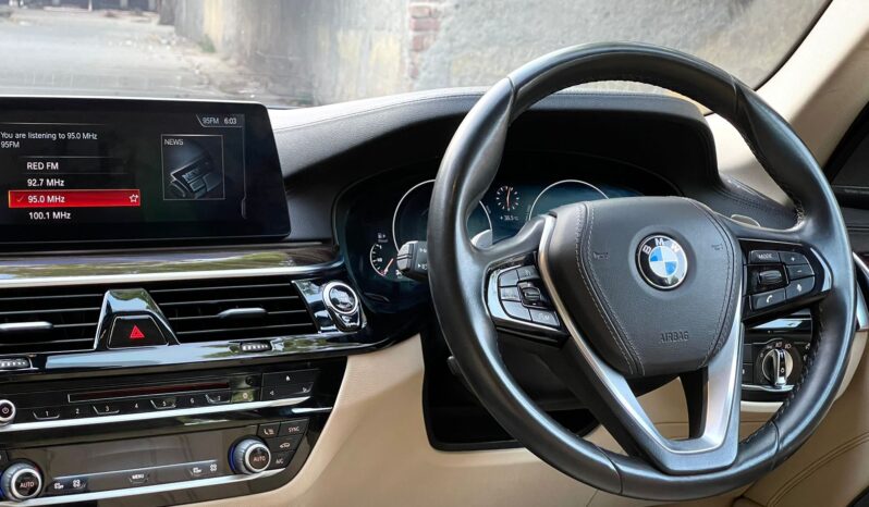 BMW 520D LUXURY LINE full