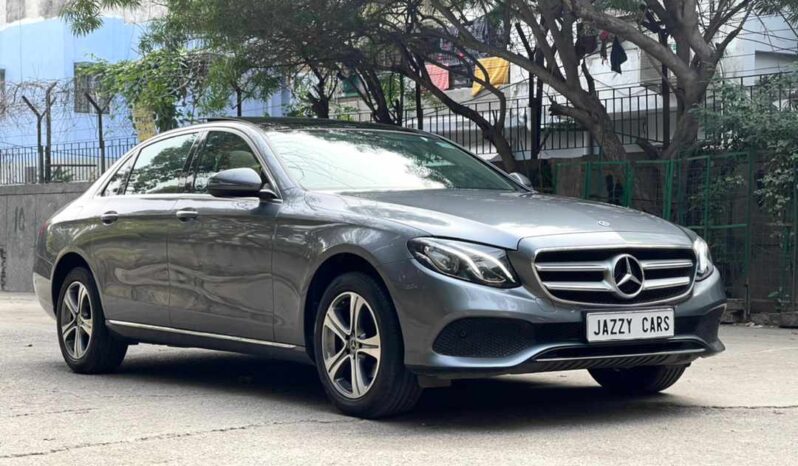 MERCEDES-BENZ E220D EXCLUSIVE full