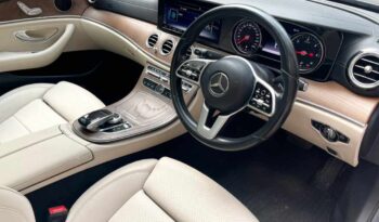 MERCEDES-BENZ E220D EXCLUSIVE full