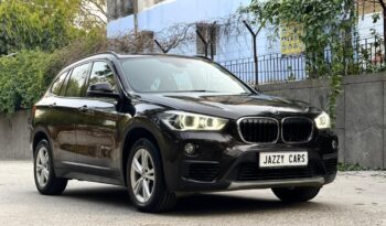 BMW X1 SDRIVE CORPORATE full