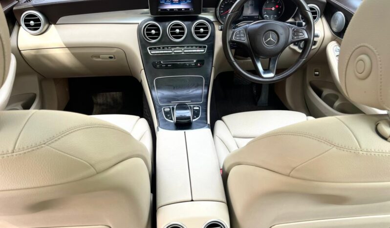 MERCEDES-BENZ GLC 220D (4MATIC SPORTS) full