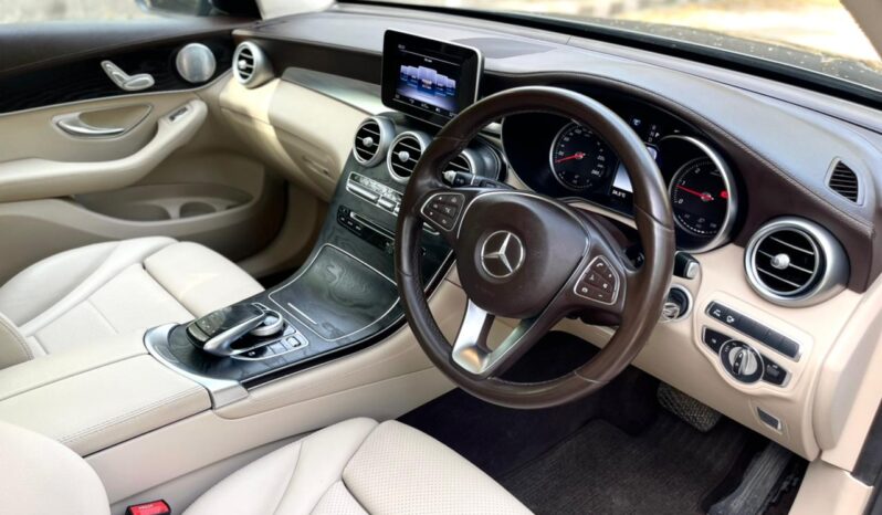 MERCEDES-BENZ GLC 220D (4MATIC SPORTS) full