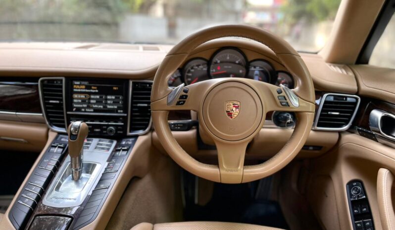 PORSCHE PANAMERA full