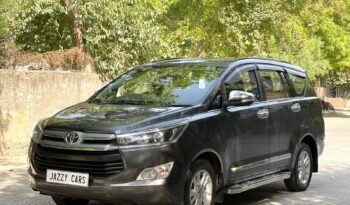 TOYOTA INNOVA CRYSTA full