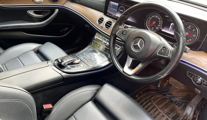 MERCEDES-BENZ E220D full