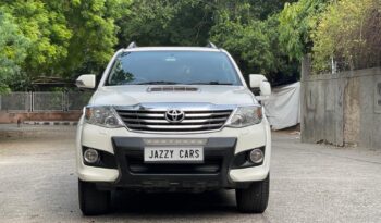 FORTUNER 4X2 full