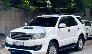 FORTUNER 4X2 full