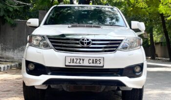 FORTUNER 4X2 full