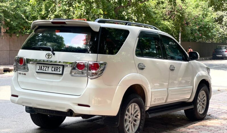 FORTUNER 4X2 full