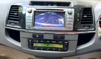 FORTUNER 4X2 full