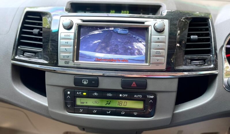 FORTUNER 4X2 full