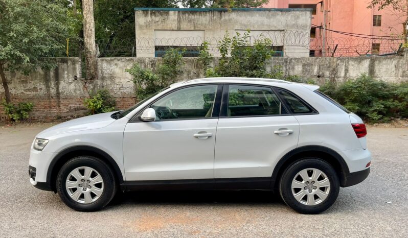 AUDI Q3 2.0 TDI full