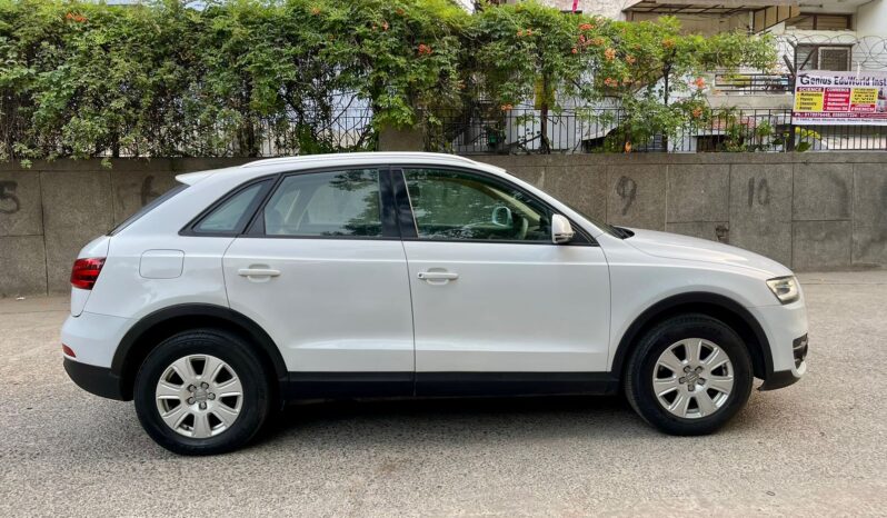 AUDI Q3 2.0 TDI full