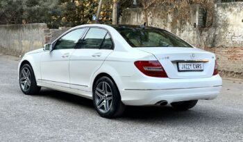 MERCEDES-BENZ C220 CDI BE full