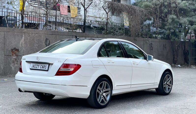 MERCEDES-BENZ C220 CDI BE full