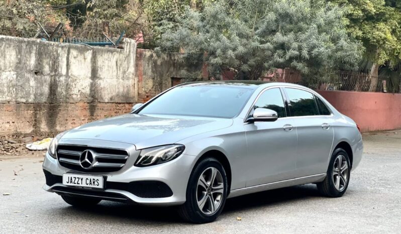 MERCEDES-BENZ E220D EXPRESSION full