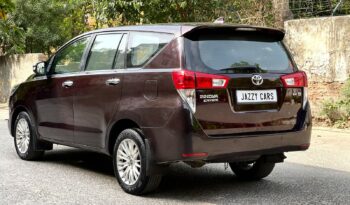 TOYOTA INNOVA CRYSTA 2.4-V full