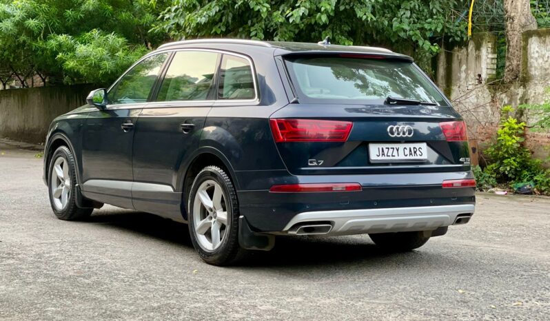 AUDI Q7 TECHNOLOGY full