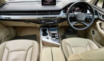 AUDI Q7 TECHNOLOGY full