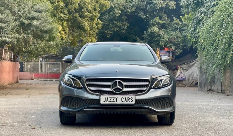 MERCEDES-BENZ E220D EXCLUSIVE full