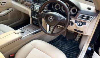 MERCEDES BENZ E250-CDI AVANTGARDE full