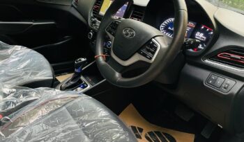 HYUNDAI VERNA SX OPT TURBO DCT-1.0 full