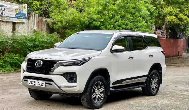 TOYOTA FORTUNER 4X2 AT full