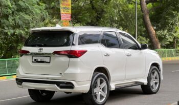 TOYOTA FORTUNER 4X2 FACLIFT full