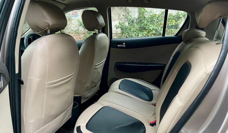 HYUNDAI I 20 SPORTZ full