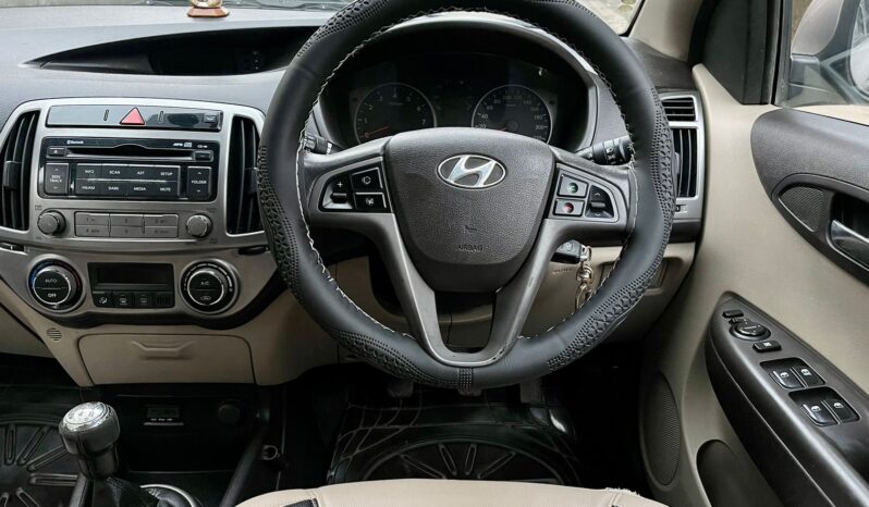 HYUNDAI I 20 SPORTZ full