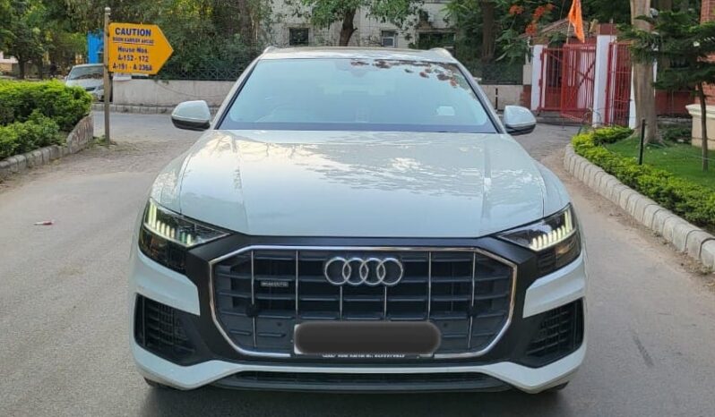 AUDI Q8 CELEBRATION EDITION full