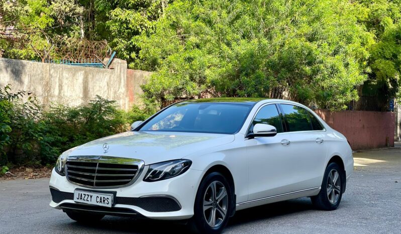 MERCEDES-BENZ E220D EXCLUSIVE full