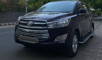 TOYOTA INNOVA CRYSTA G AT full