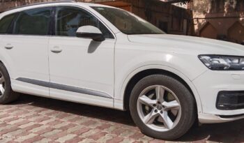 AUDI Q7 TECHNOLOGY full