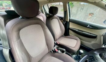 HYUNDAI i20 SPORTZ full