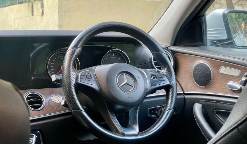 MERCEDES BENZ E220D full